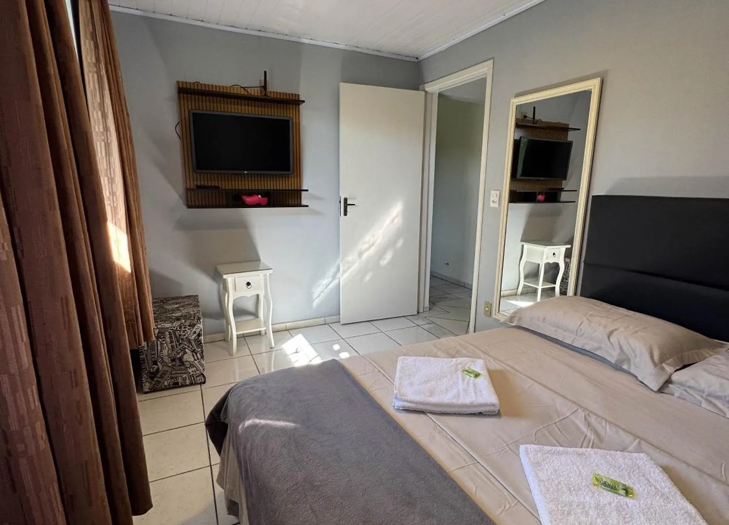 Casa 5 Quartos A 600M Praia E Proximo Beto Carrero Penha  Brezilya