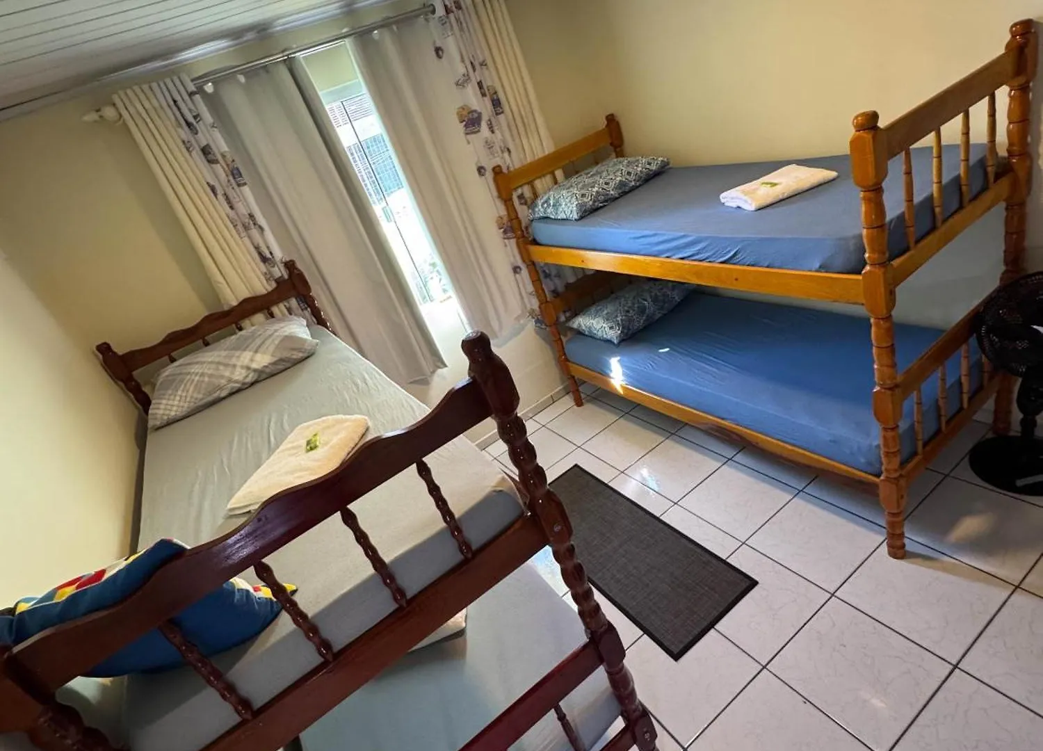 Casa 5 Quartos A 600M Praia E Proximo Beto Carrero بنها بيت للعطل